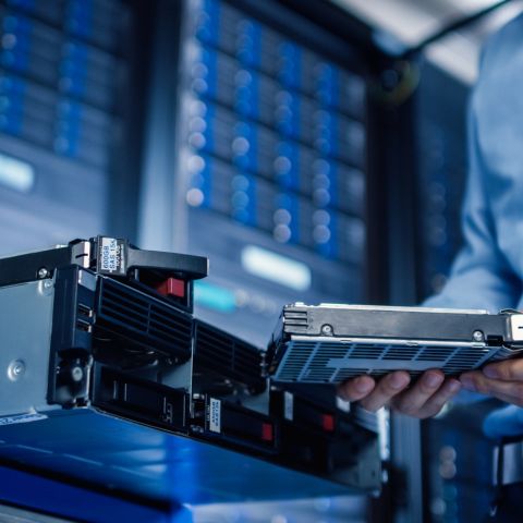 Things To Know About the Dell PowerEdge R630